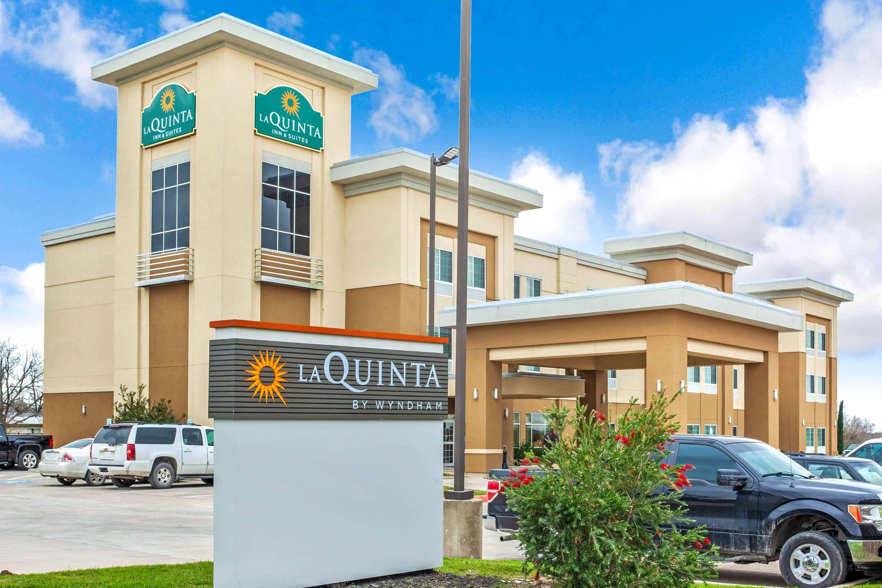 La Quinta By Wyndham Gonzales Tx Hotel Ngoại thất bức ảnh